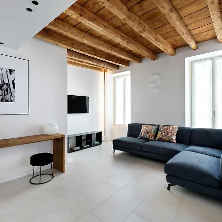 Sg9 Apartment