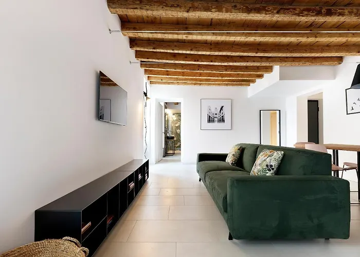 Sg9 شقة بريشا