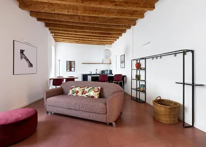 Sg9 شقة بريشا